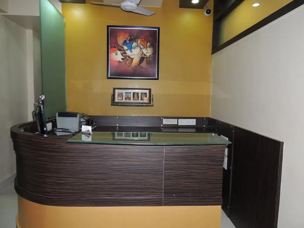 Hotel Pavitra
