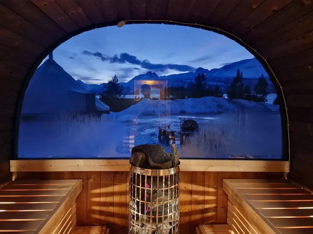 Lyngenfjord Hotel