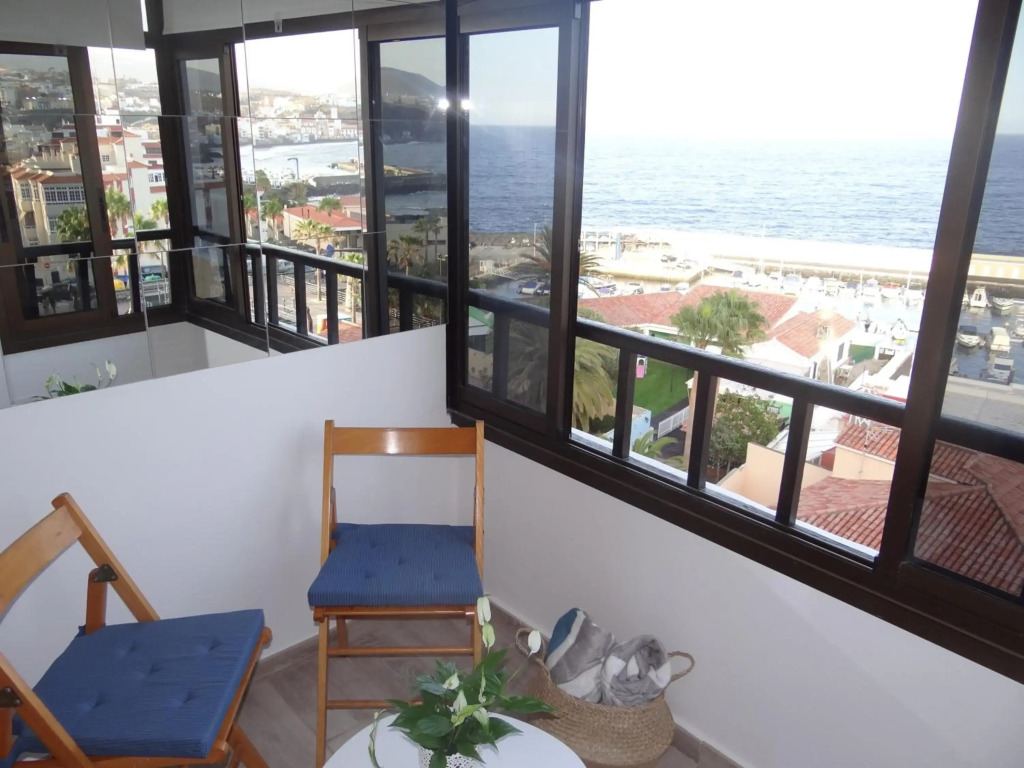 Acogedor estudio en Candelaria en primera línea de mar