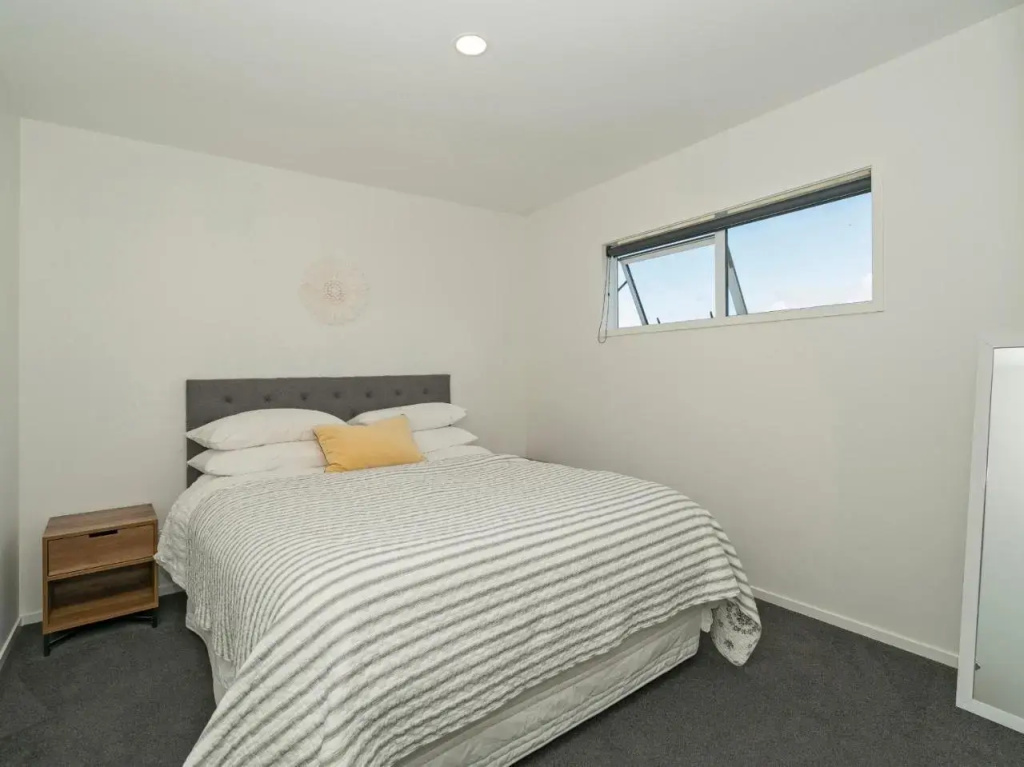 Sundaze Escape - Cooks Beach Holiday Home