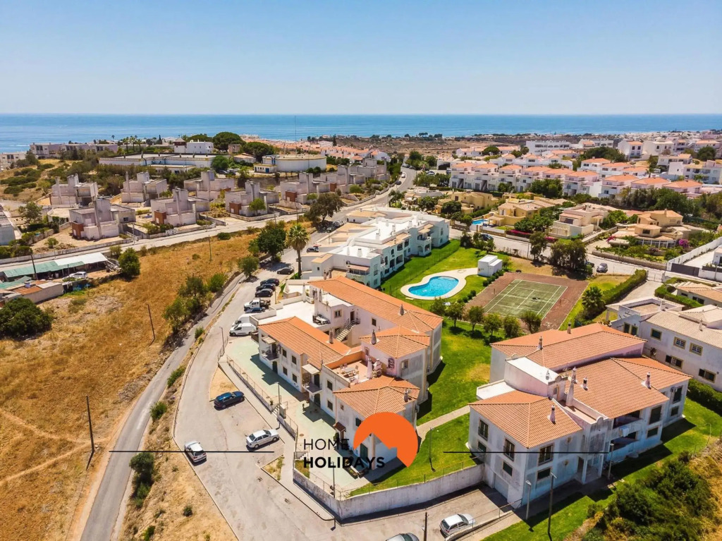 #064 Beautiful Quiet Flat Near Beach with Pool, Tennis