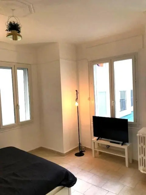 38 Rue Papety