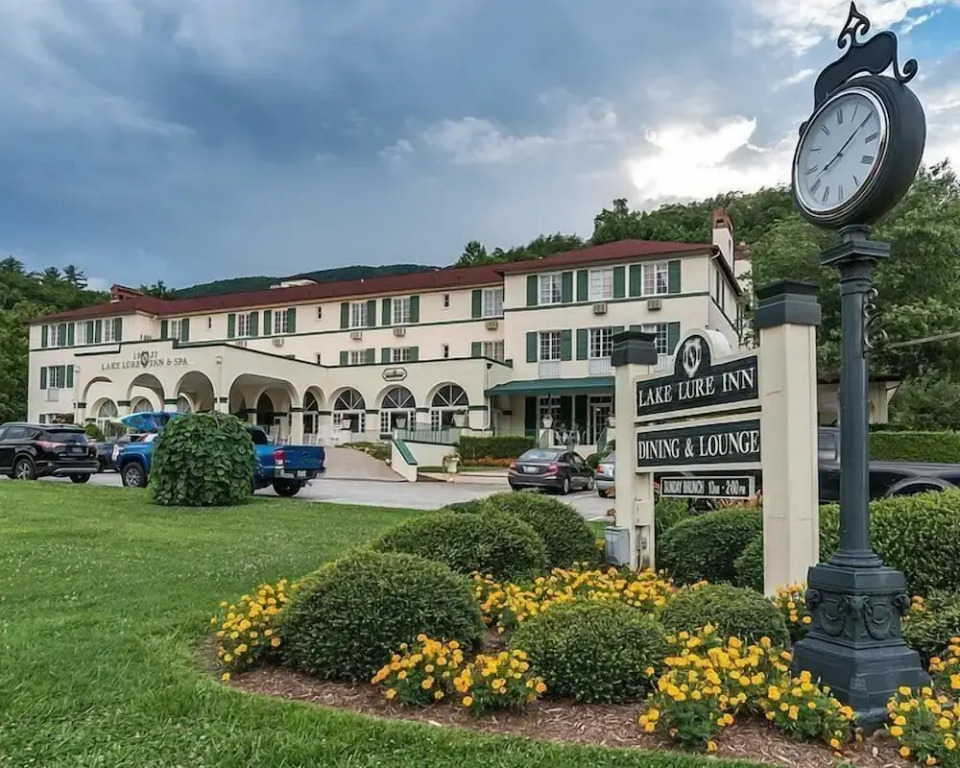 Lake Lure Inn and Spa