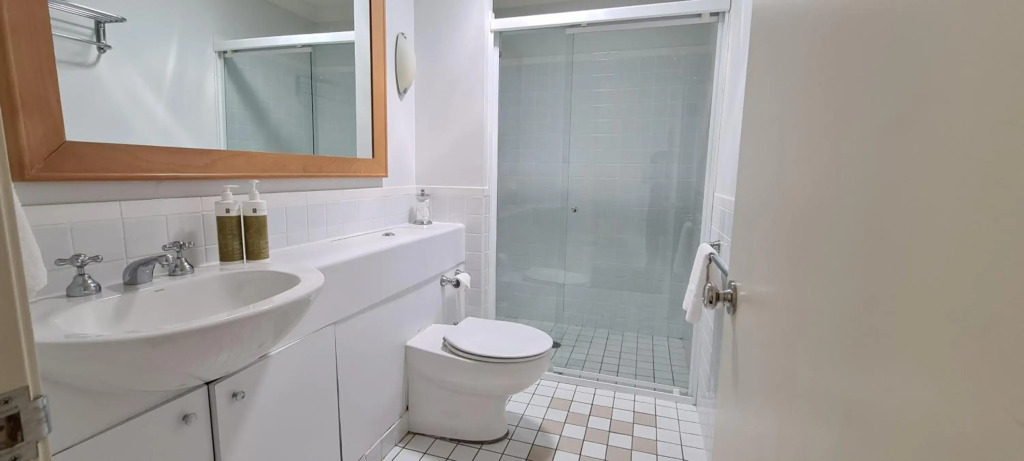 VILLA DION - 3 Bedrooms situated in Cypress Lakes Resort