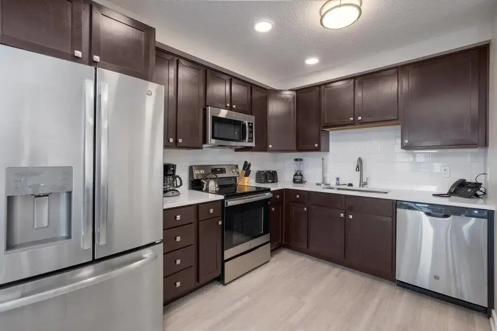 New Modern Vista Cay Reserve Condo - 6007