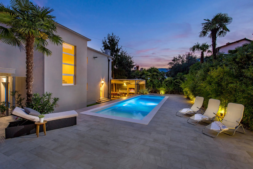 Pool & Wellness Vila Lovran
