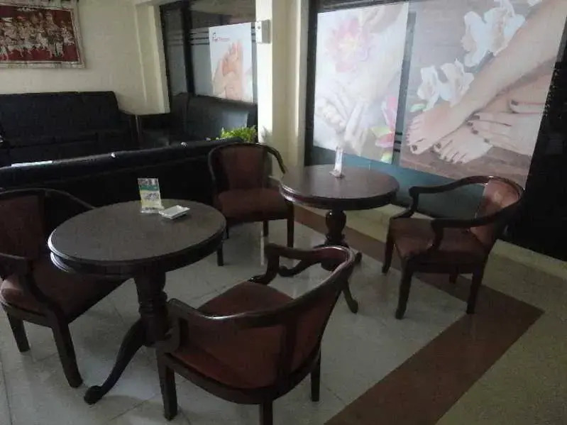Indra Regent Hotel