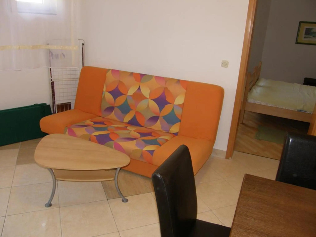 Pintar - One Bedroom