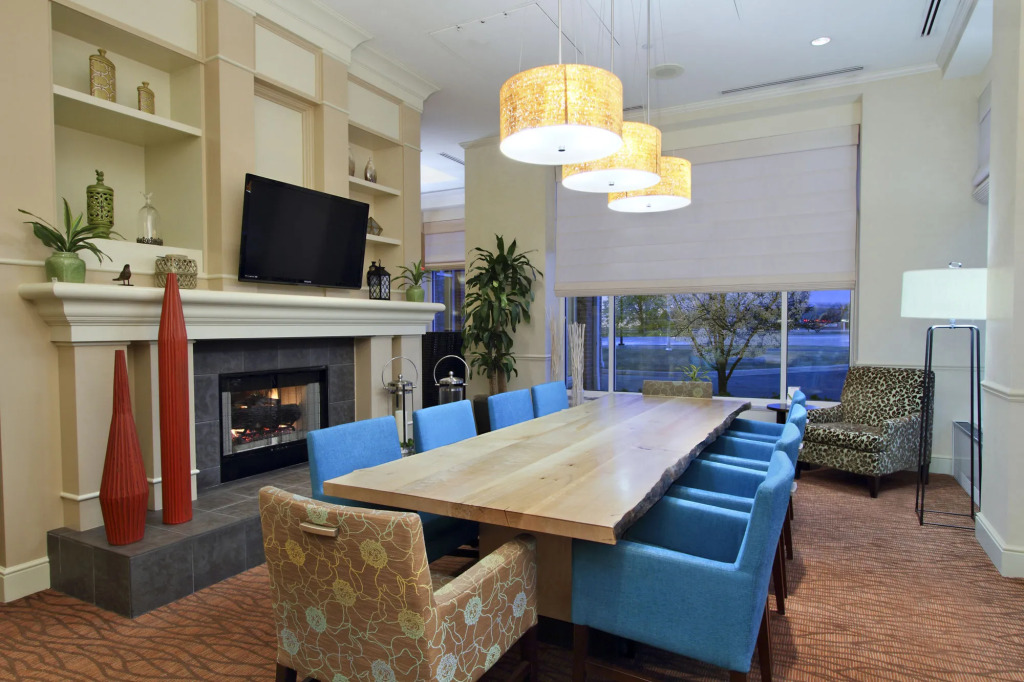 Hilton Garden Inn Saint Charles