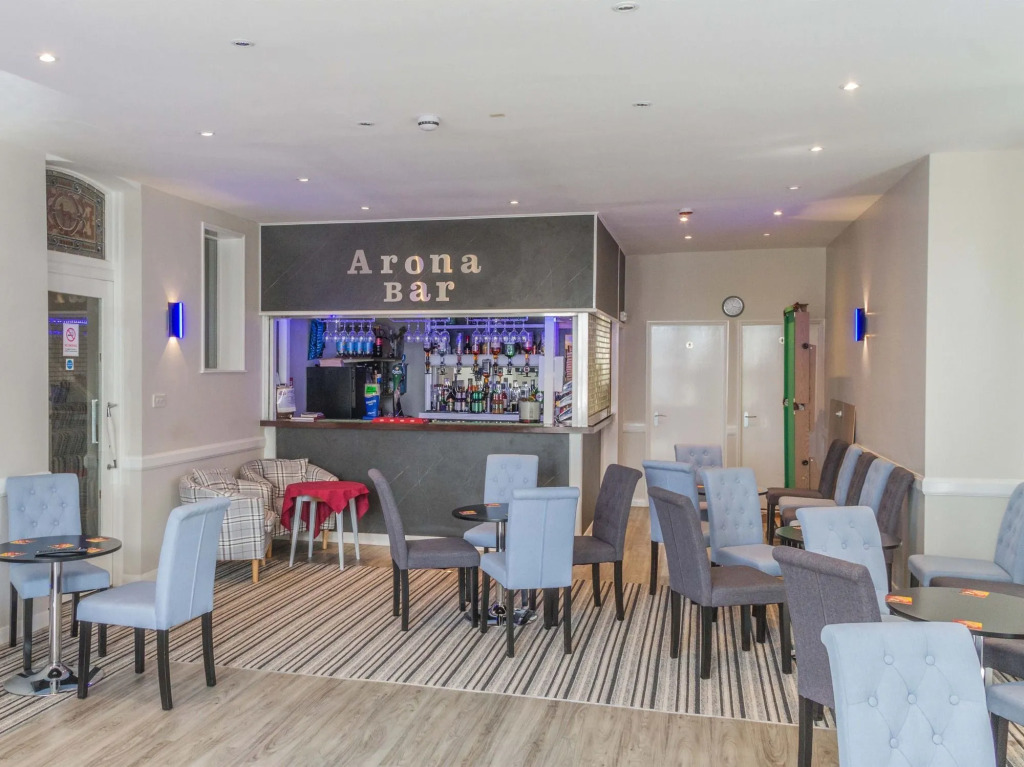 Arona Guest Hotel
