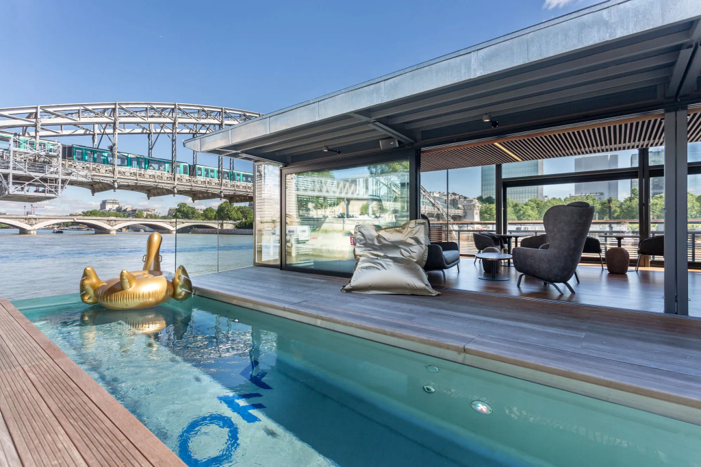 Hotel OFF Paris Seine