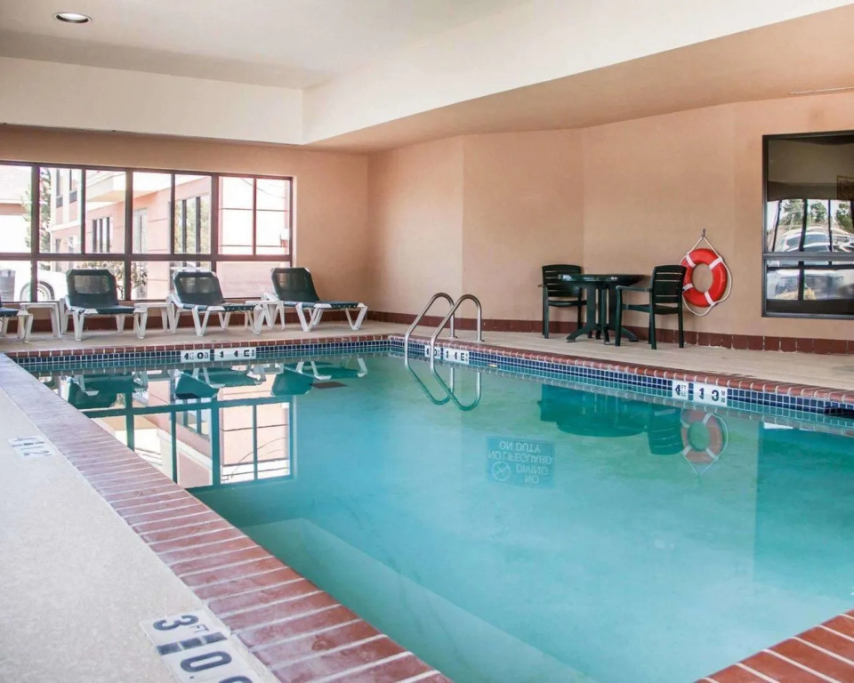 Holiday Inn Express & Suites Weatherford by IHG