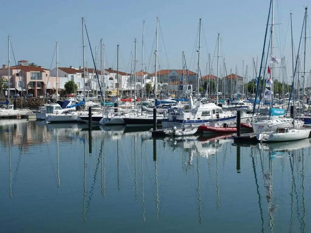 Appartement Les Sables-d'Olonne, 4 pièces, 7 personnes - FR-1-92-883