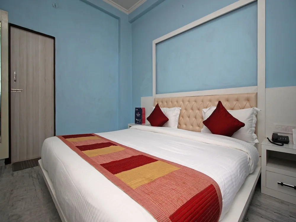 OYO 9231 Hotel Jinesh
