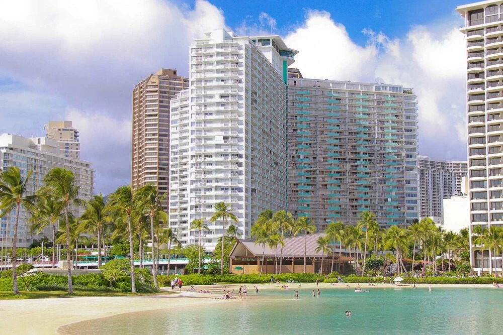1777 Ala Moana Blvd-4 by RedAwning