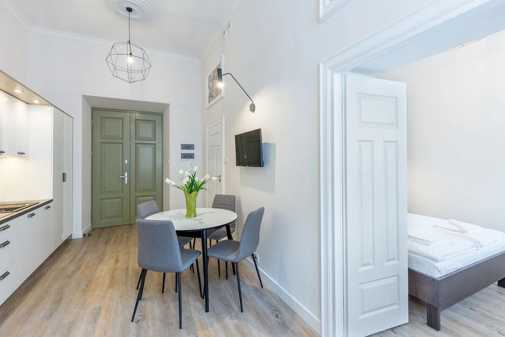 KRUPNICZA 10 by PI Apartments