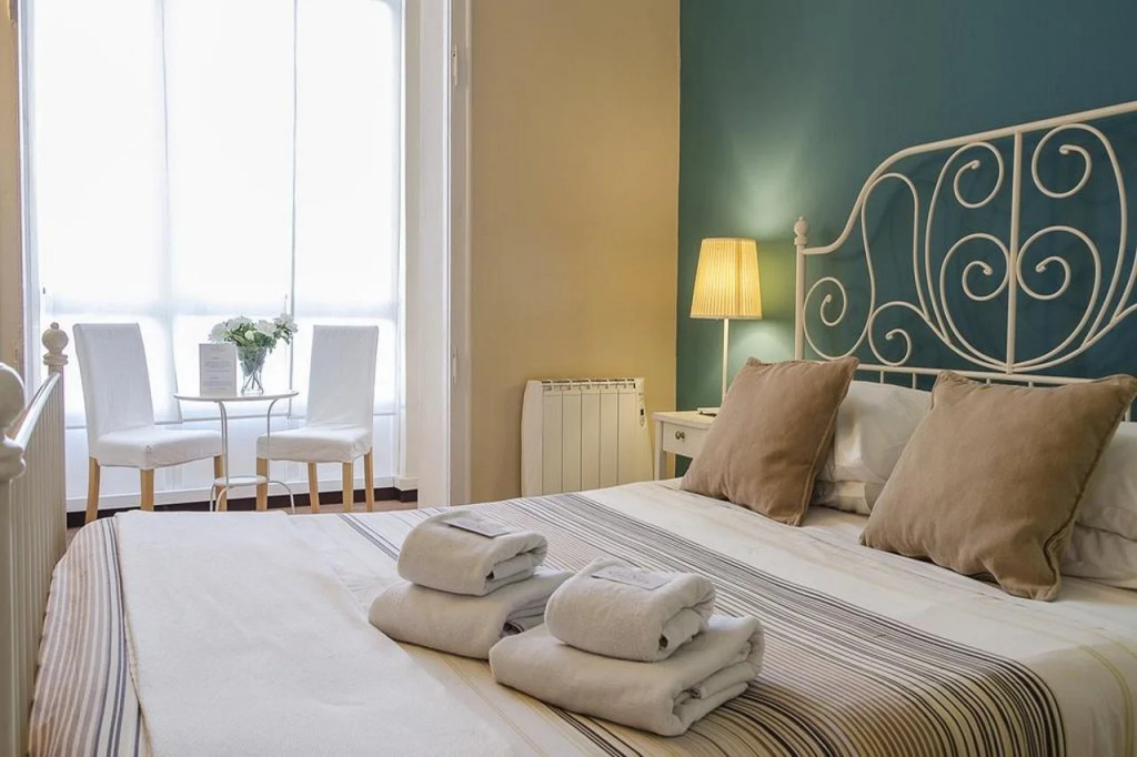 CasaNova Guest House