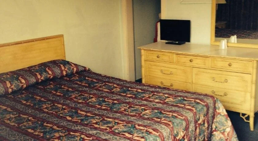 White Rose Motel