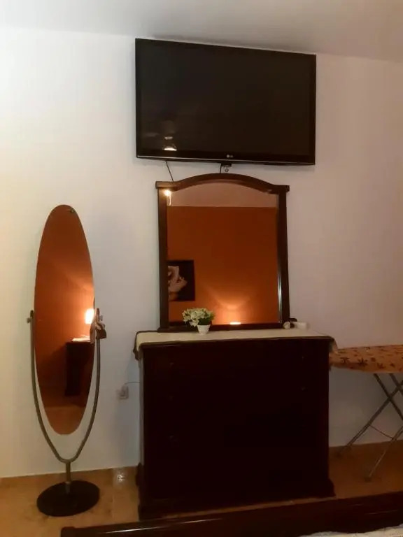 MARIA Cozy apartment 30m from the sea