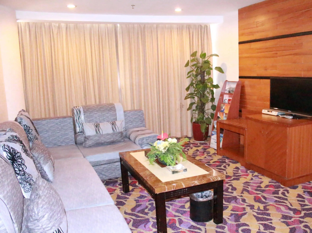Joyful Sea Hotel