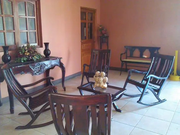 Hotel Leon del Sol