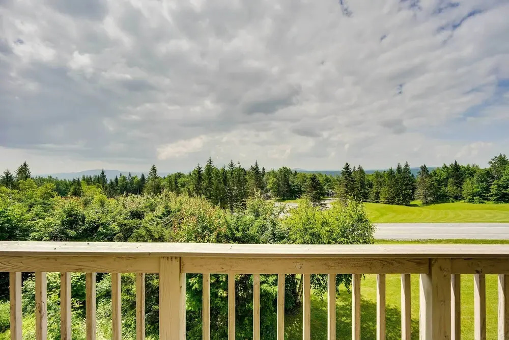 Adventure Home: Trails, Pool, Gym & Tennis Access