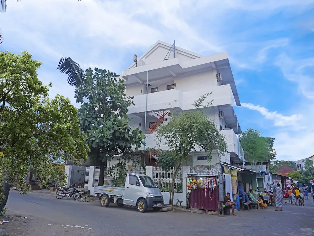 Hotel O Anggrek Homes Makassar