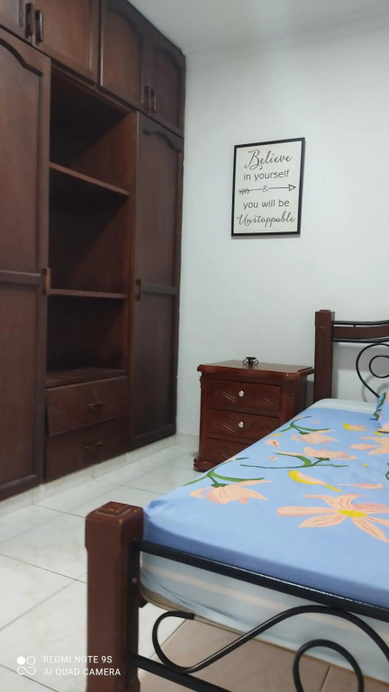 Agradable apto independiente con tres cuartos y capacidad para 5 personas, equipada para una agradable estadia