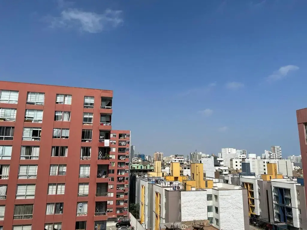 Departamento céntrico y moderno, exelente ubic.