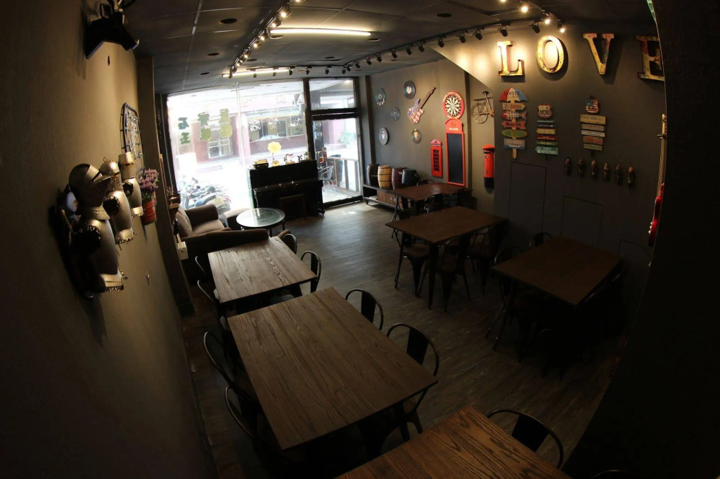 Time House Chain Hualien Train Station Hostel
