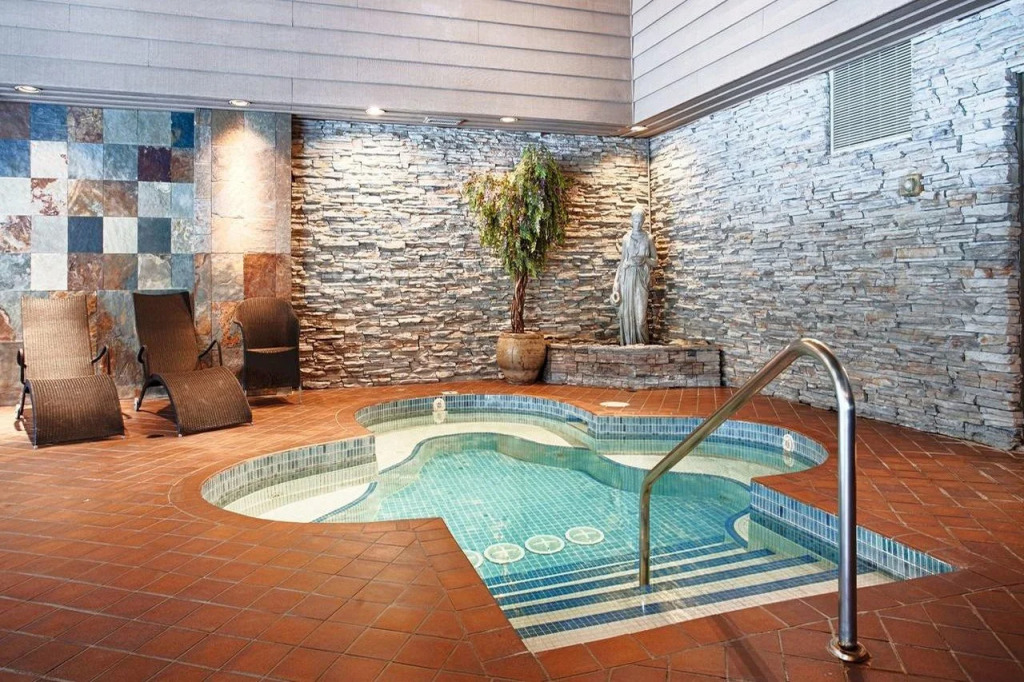 Jasper Inn & Suites by INNhotels