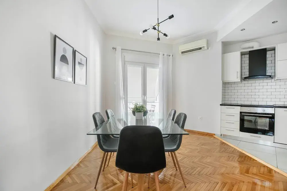 Dew 1-Bedroom Apartment in Athens