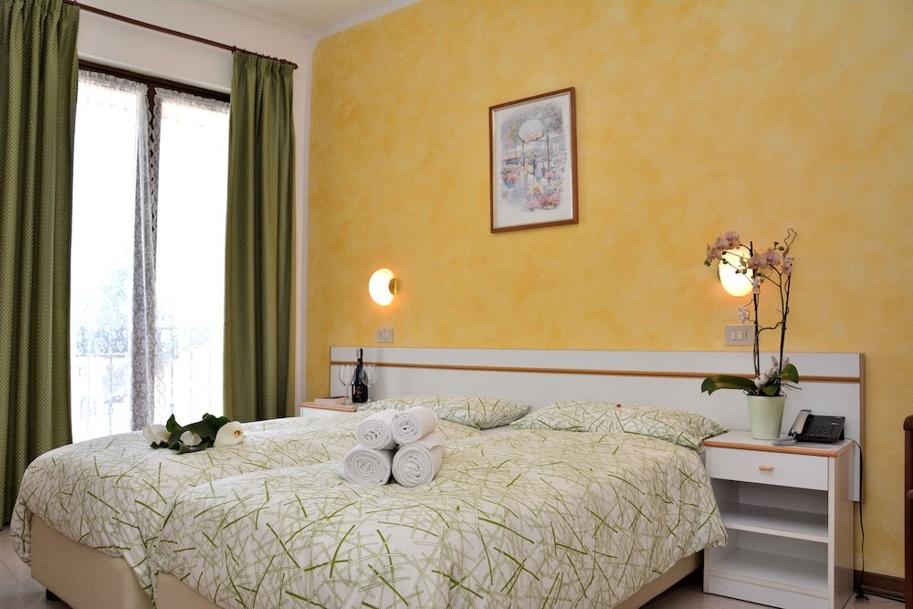 Stella DOro - Hotel & Apartments