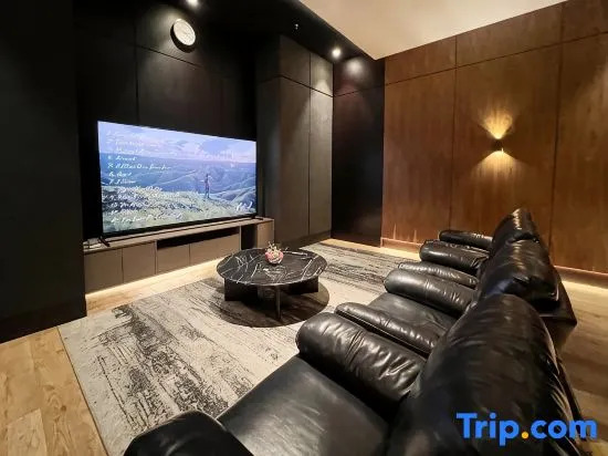 Newly Studio Apt w/ Pool, Gym Netflix