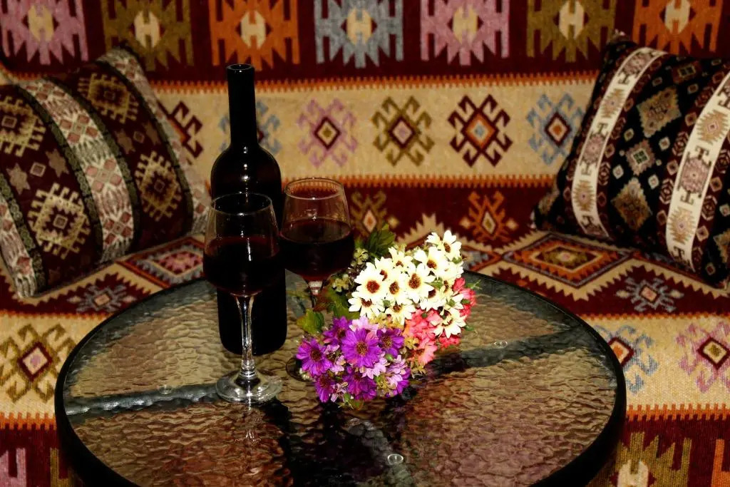 Pshavi street hotel
