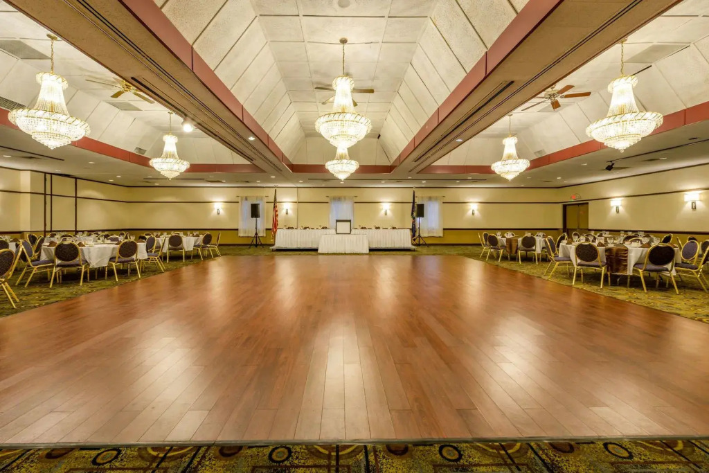 AIRE Hotel Hershey Lebanon