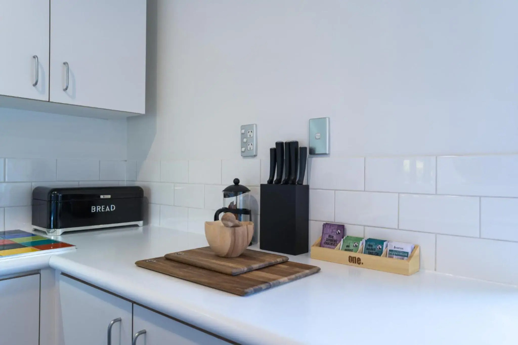Chester Street West Apartment