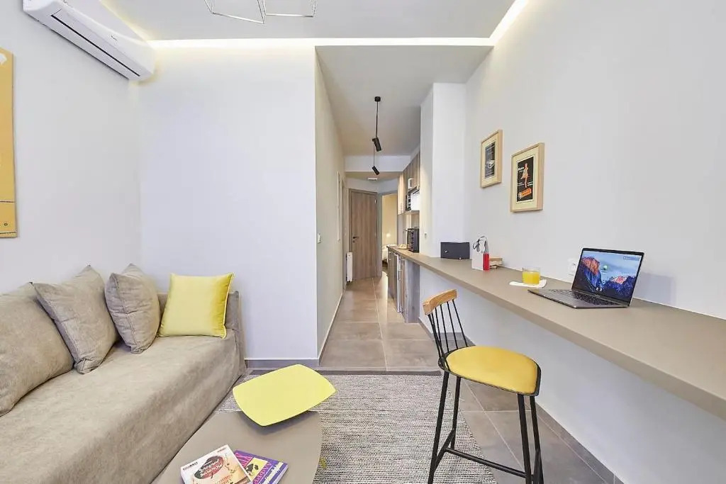 Old Athens style 1bdr with Acropolis view rooftop!