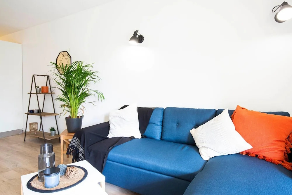 Superb 2 bedrooms flat for 4 people in residence, swimming pool, parking