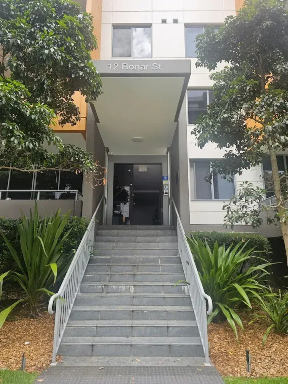 Metawise BnB Bright Open 2BR Arncliffe Sleeps 6