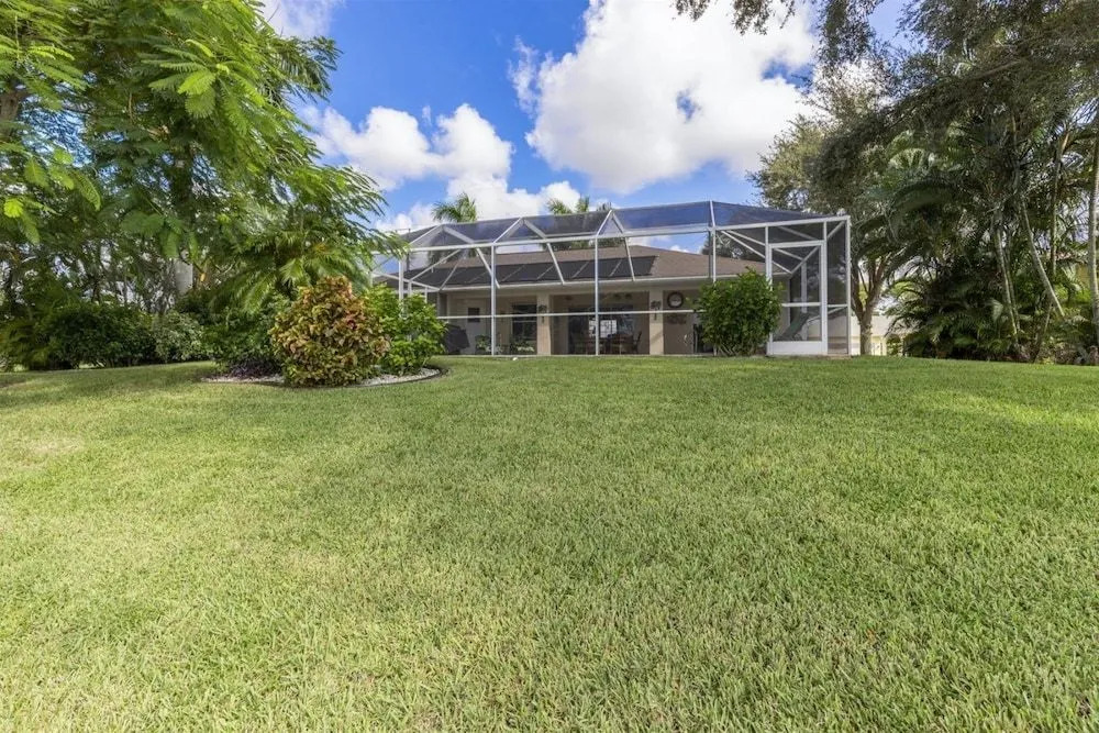 Villa Corona