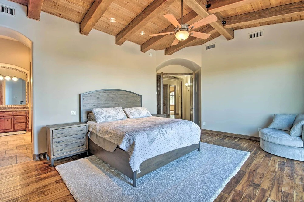 Near Golfing: Mesa Villa w/ Outdoor Oasis & Pool