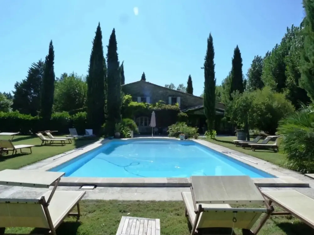 Provencal Villa for Nature Lovers in Lub ron