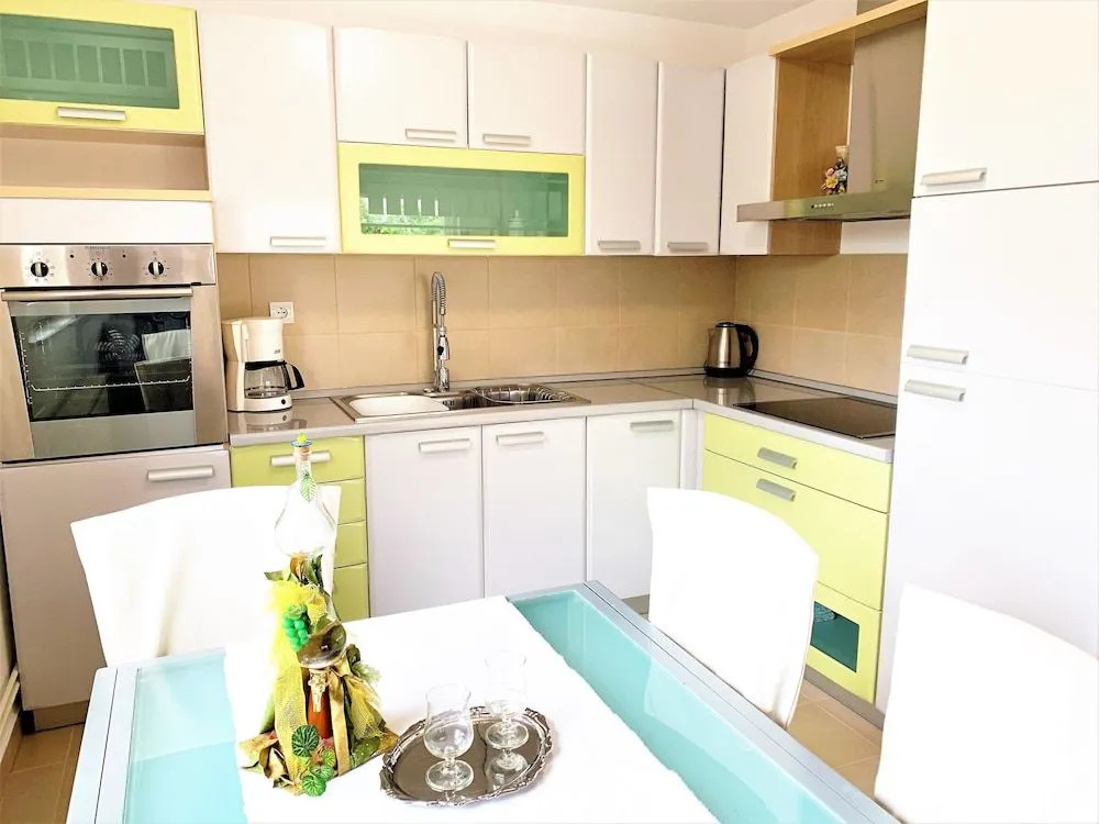 Apartments Milak