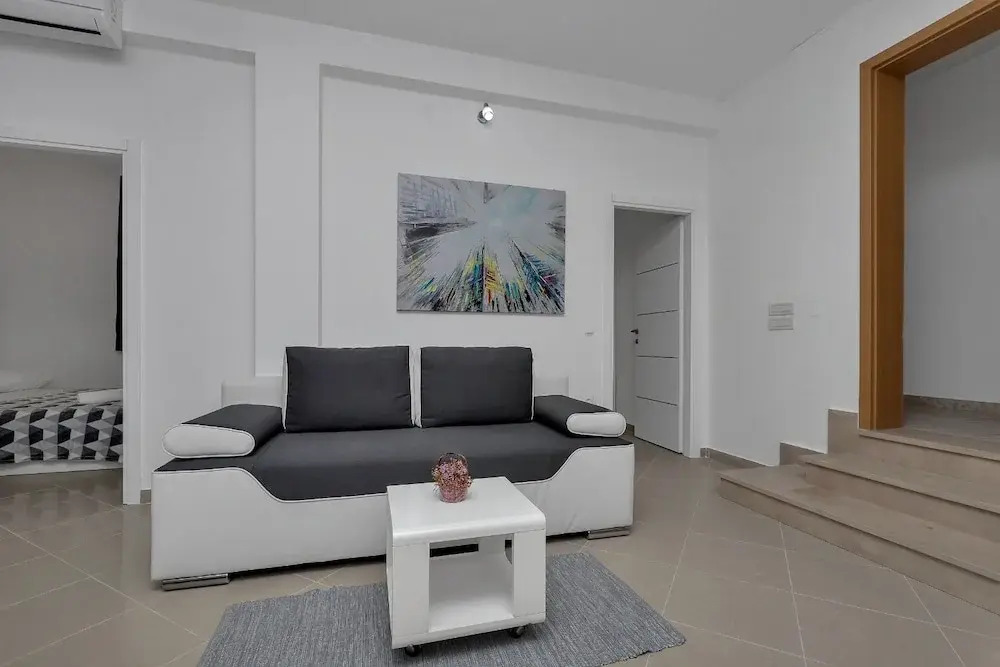 Petar - 200 m From Beach - A1