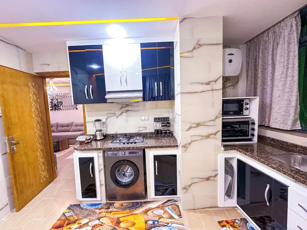 VELUXA - LUXURY HOLIDAY HOMES - Centric flat