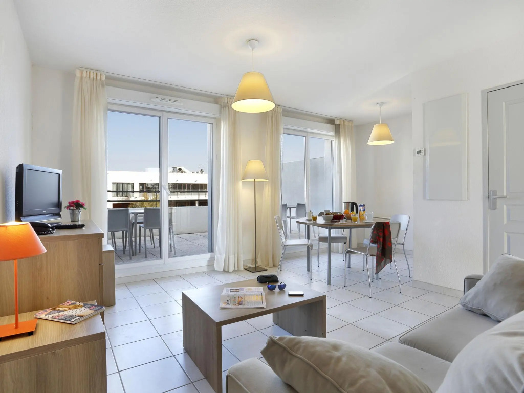 Modern apartment between Grau-du-Roi and Port-Camargue