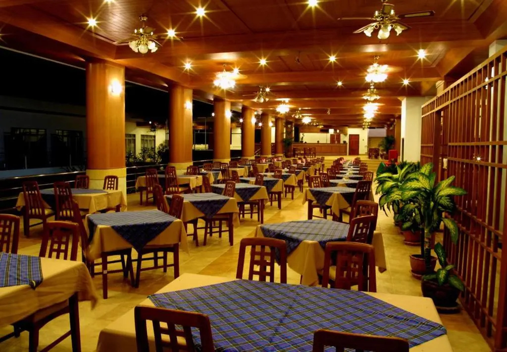 Samui First House Hotel