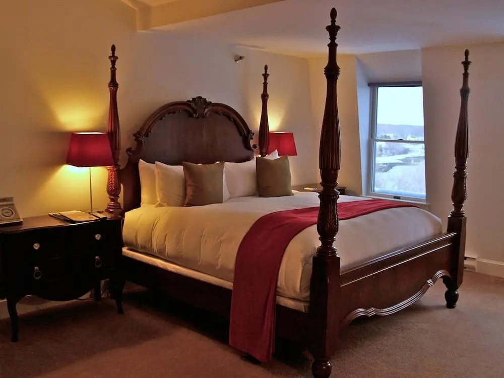 Camden Harbour Inn a member of Small Luxury Hotels