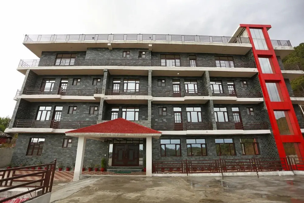 OYO 33407 Hotel Ashiana
